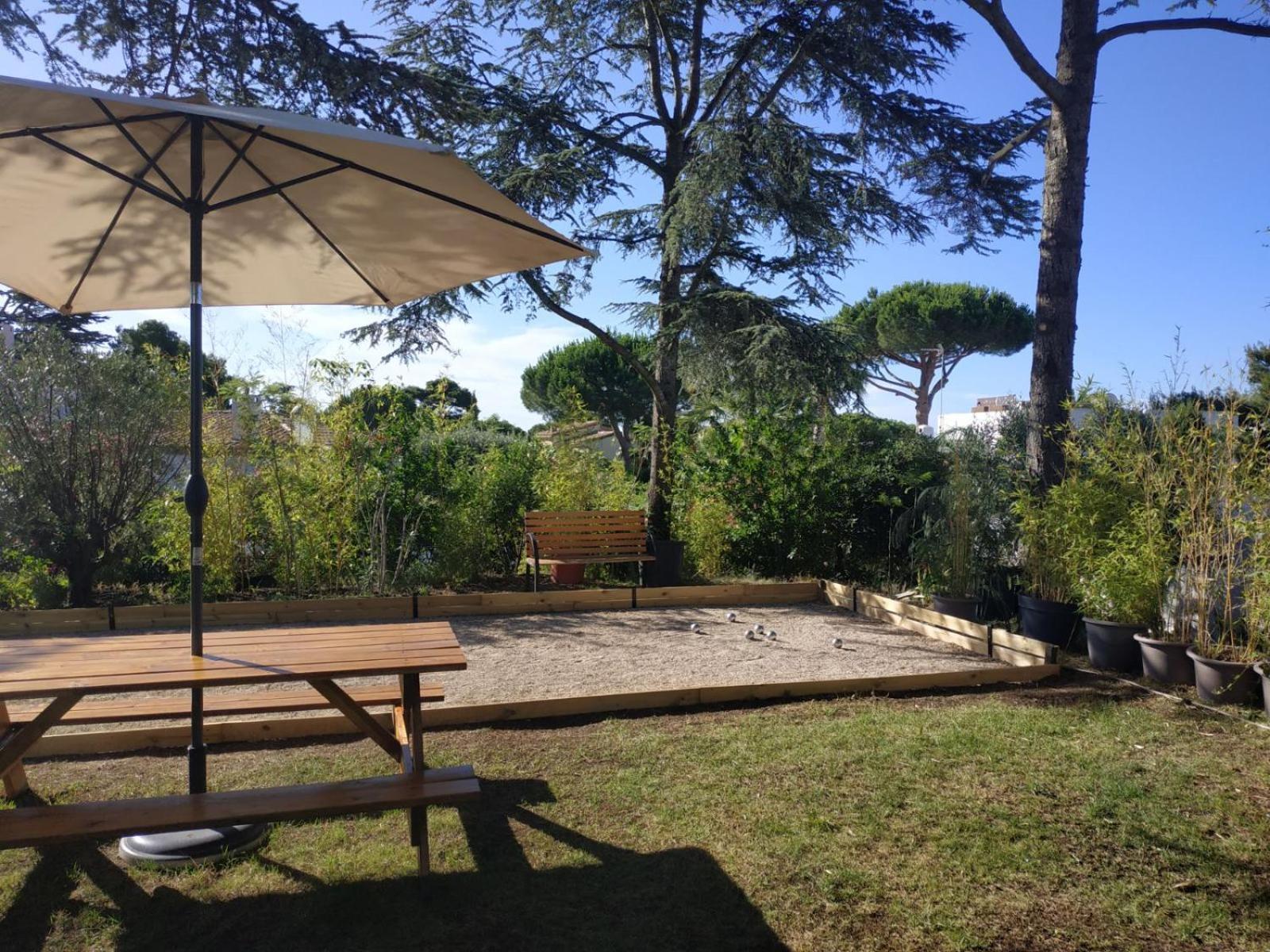 La Demeure Des Cedres & Spa Cap D'Agde (Adults Only) Exterior photo