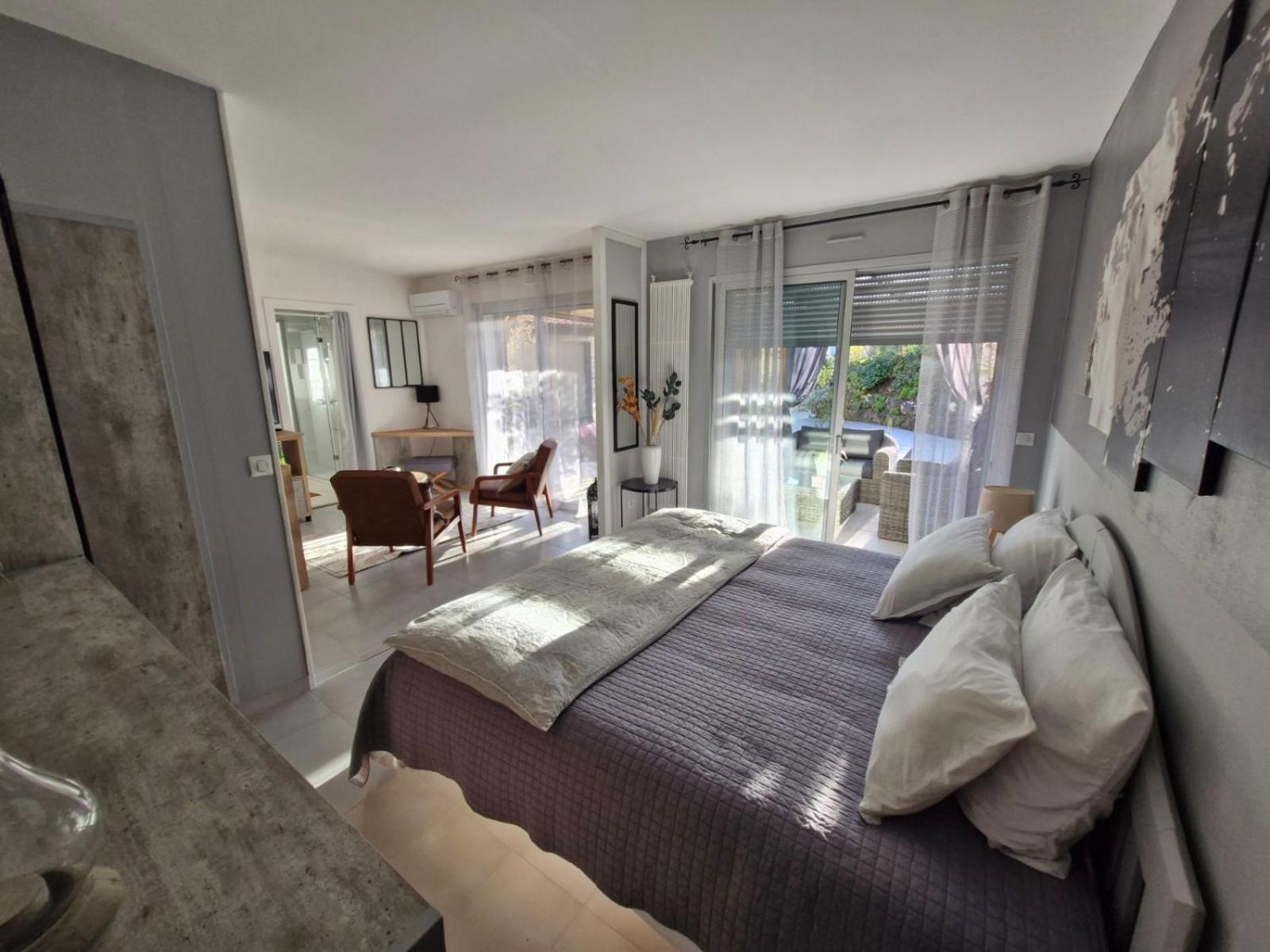 La Demeure Des Cedres & Spa Cap D'Agde (Adults Only) Exterior photo